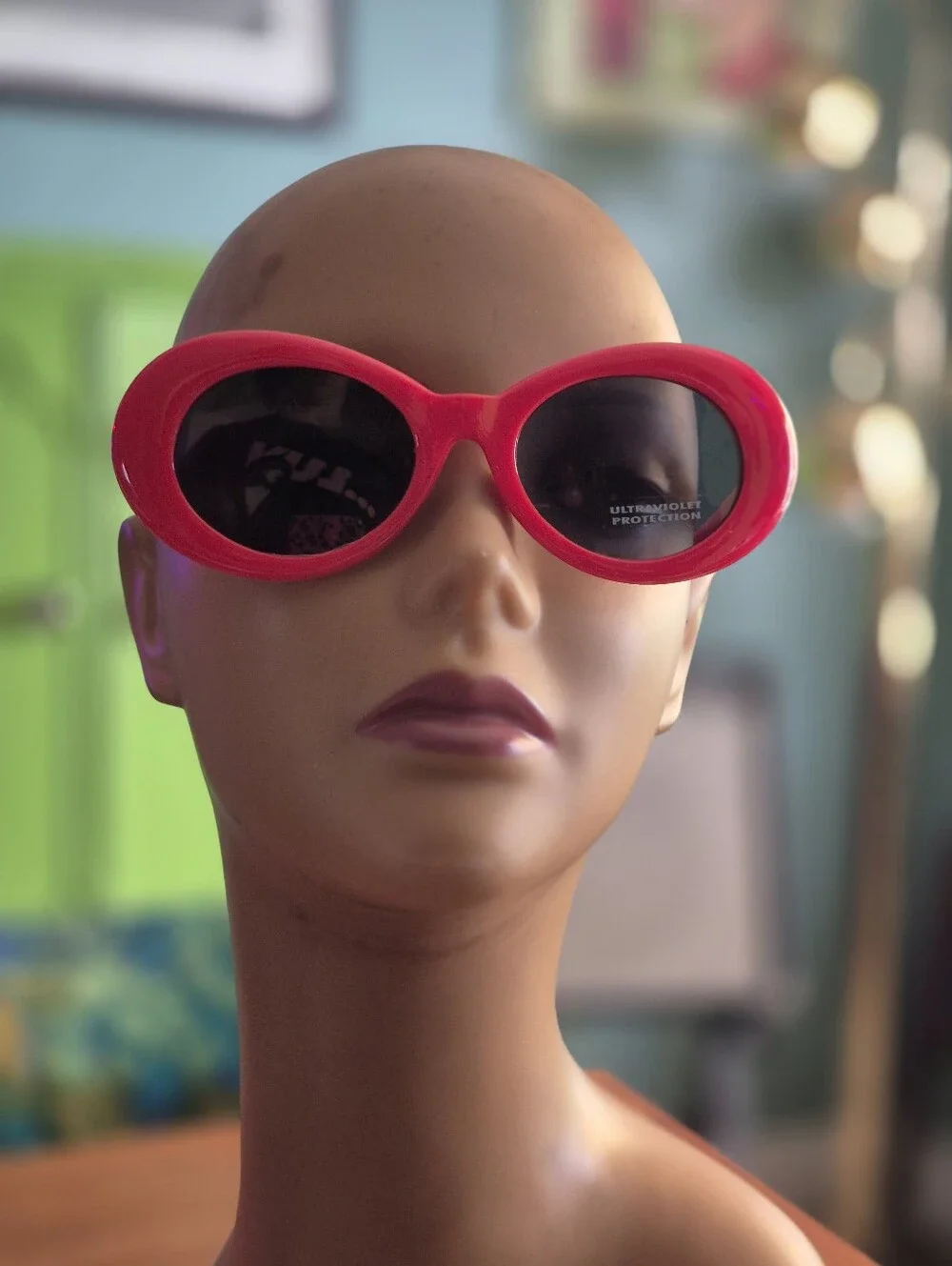 Red Retro Oval Women's Sunglasses with UV Protection